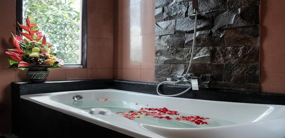 Grand Ashanti Villa Ουμπούντ Εξωτερικό φωτογραφία